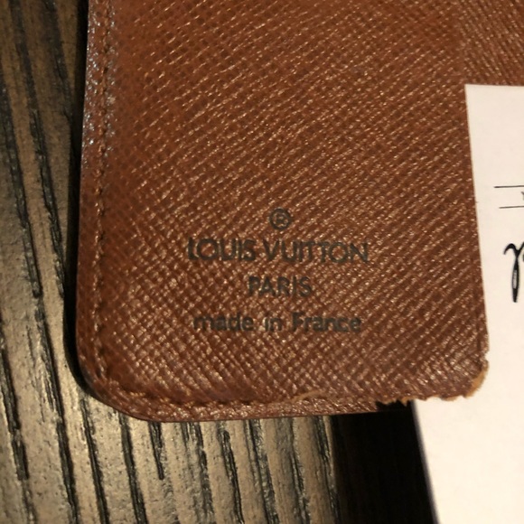 Authentic Louis Vuitton Billfold Wallet - Picture 3 of 7